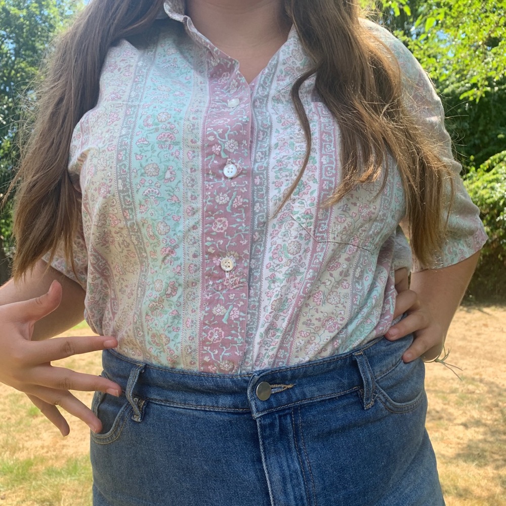 Vintage krazy kat floral button down unisex tee